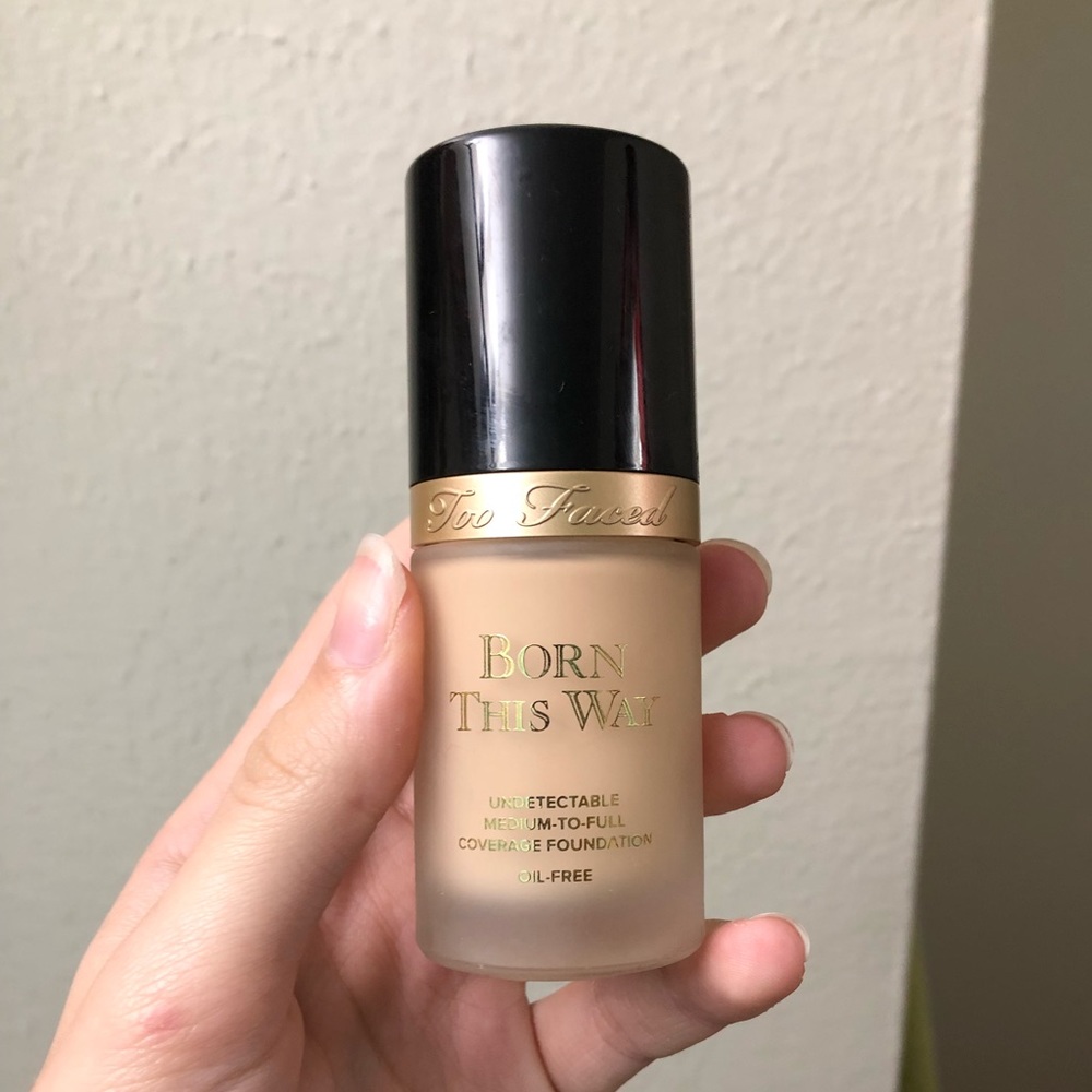 Too Faced Born This Way foundation